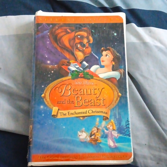Disney Beauty In The Beast The Enchanted Christmas VHS Tape Movie Cassette - Picture 1 of 2